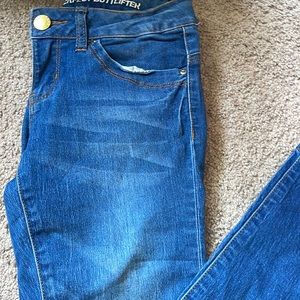Jean